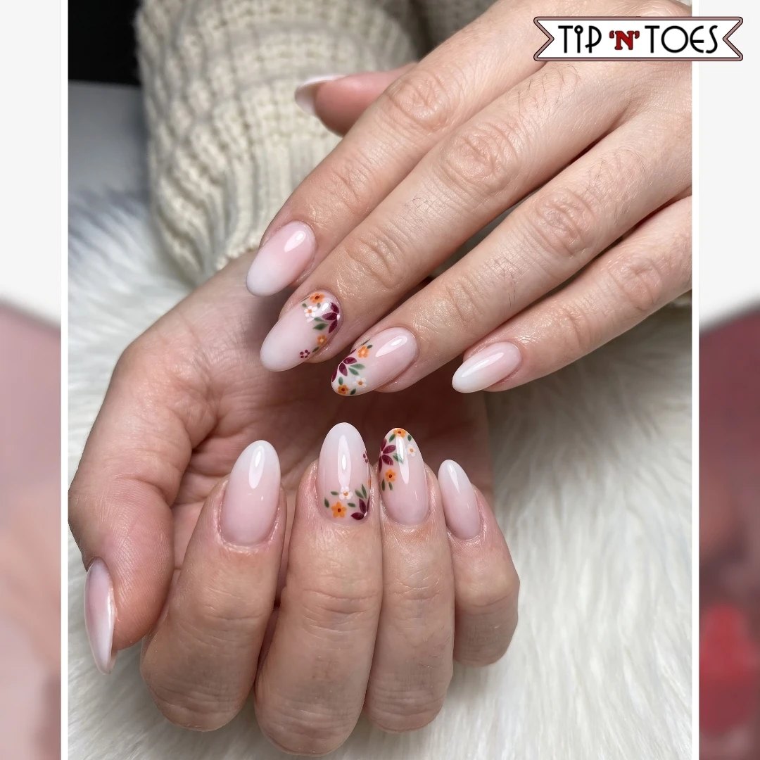 Gel nails art
